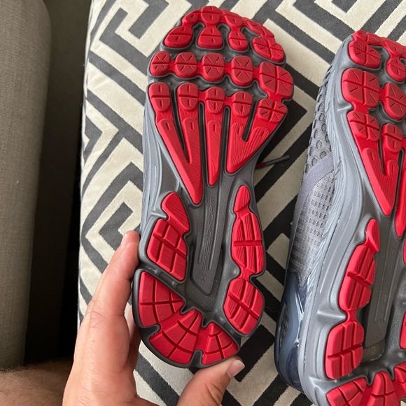 Under Armour Gemini - Picture 5 of 9